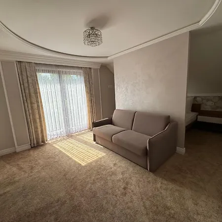 Hotel apartamentowy Domilo Mzyki *