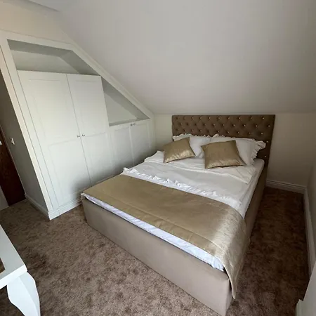 Hotel apartamentowy Domilo Mzyki *