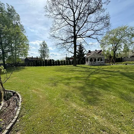 Domilo Mzyki Aparthotel Koziegłowy