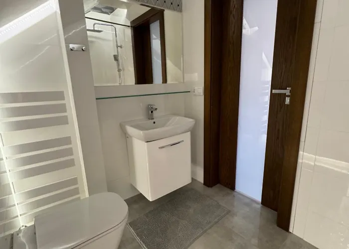 Domilo Mzyki מלון דירות *